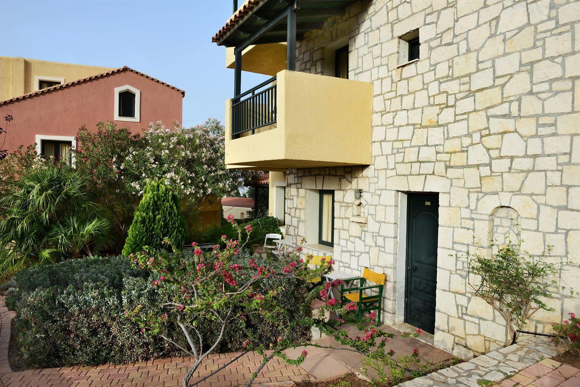 Petra Village Koutouloufari Exterior foto